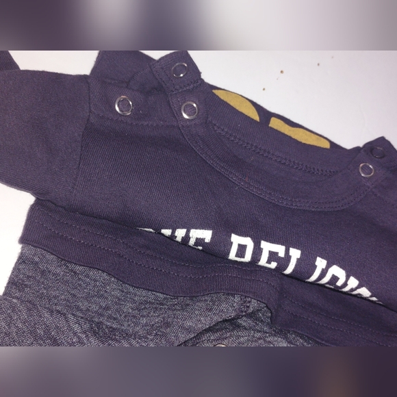 True Religion 6-12 Mo Baby One Piece New With Tag Excellent Condition Great Gift - Picture 3 of 8